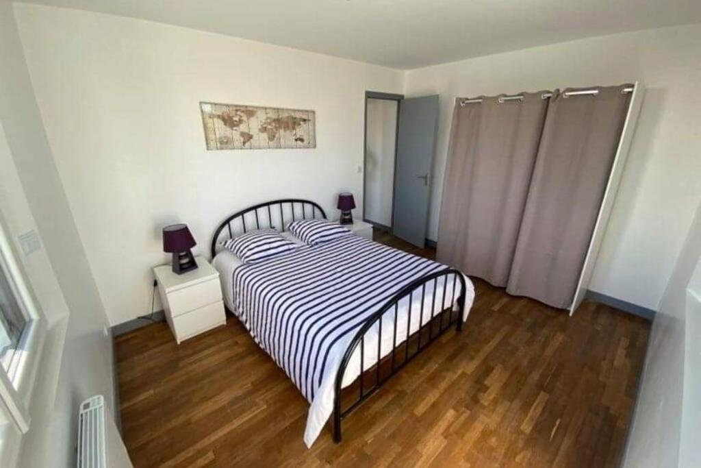 Maison De 2 A 8 Personnes 5 Chambres Portbail Exteriér fotografie