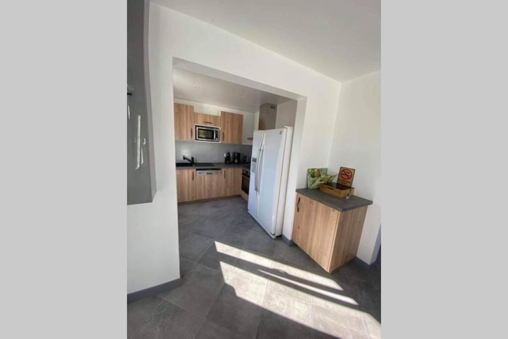 Maison De 2 A 8 Personnes 5 Chambres Portbail Exteriér fotografie