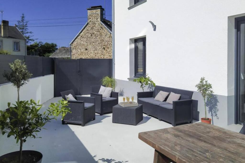 Maison De 2 A 8 Personnes 5 Chambres Portbail Exteriér fotografie